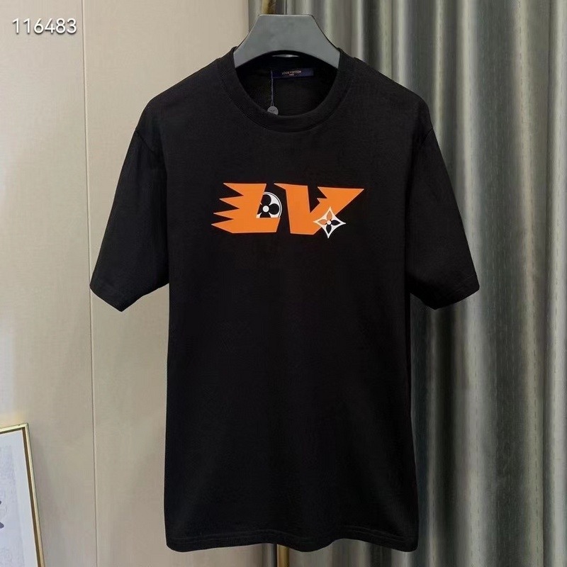 Louis Vuitton Men's T-shirts 378